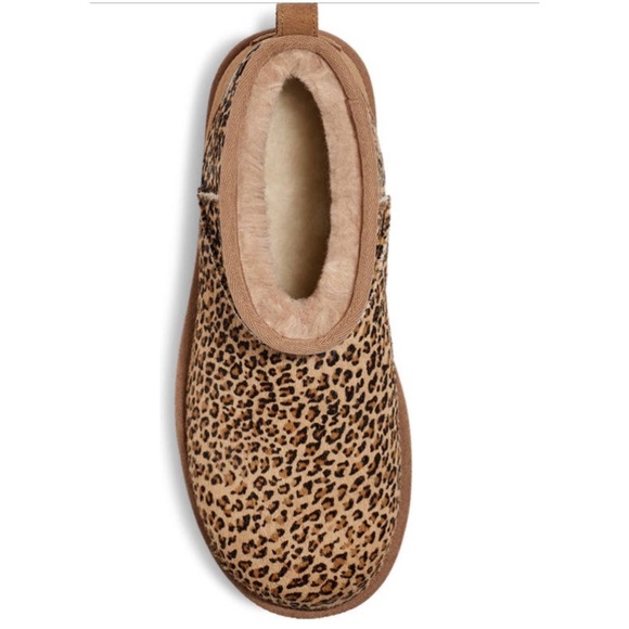 UGG Ultra Mini Speckled Boots - Picture 3 of 6